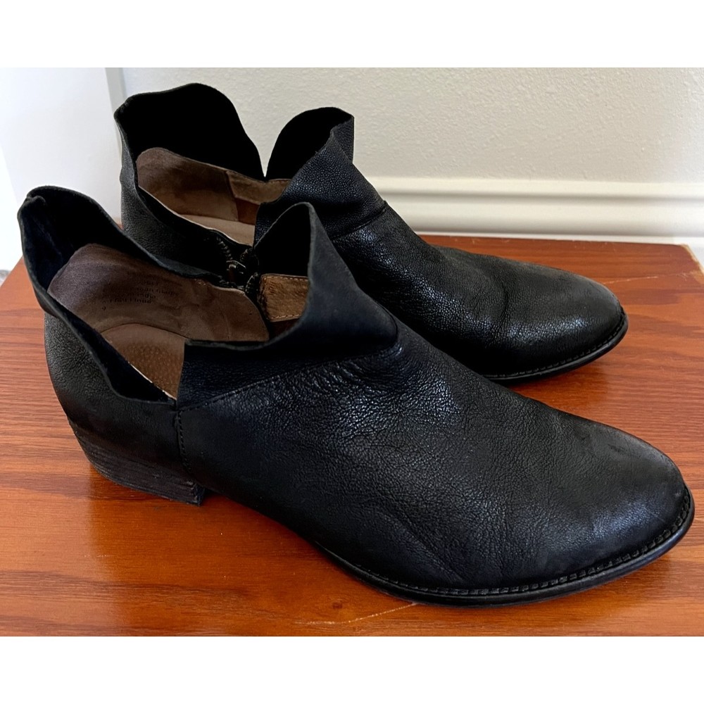 Seychelles est 1984 Los Angeles Women's Shoe Size 9.5 Black Leather Booties